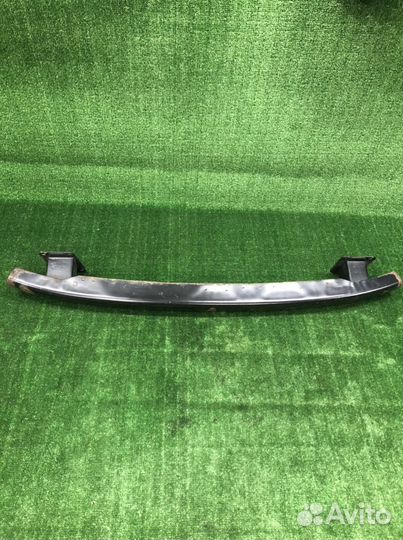 Усилитель заднего бампера Skoda Octavia Tour