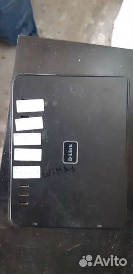 Маршрутизатор D-Link DIR-100