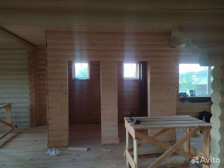 Бригада строителей