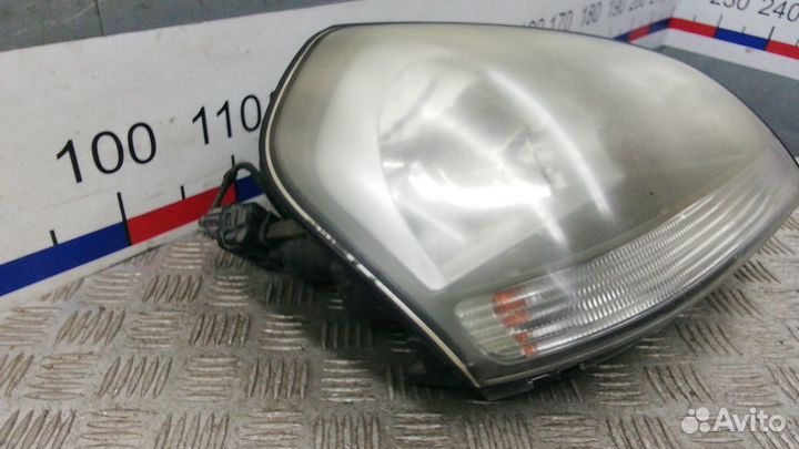 Фара Hyundai Tucson 1 (2004-2009)