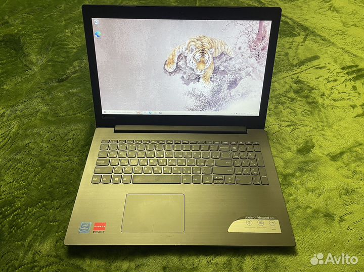 Ноутбук Lenovo