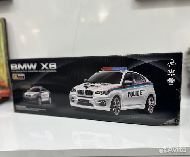 Машинка на радиоуправлении. Аатомобиль