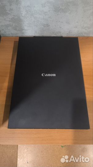 Сканер Canon lide 300
