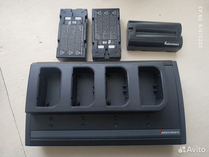 Зарядное устройство Intermec+3 аккумулятора