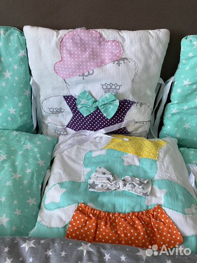 Бортики в кроватку, одеяло, подушка, простынь