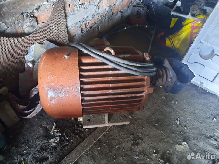 Электродвигатель 220 380в