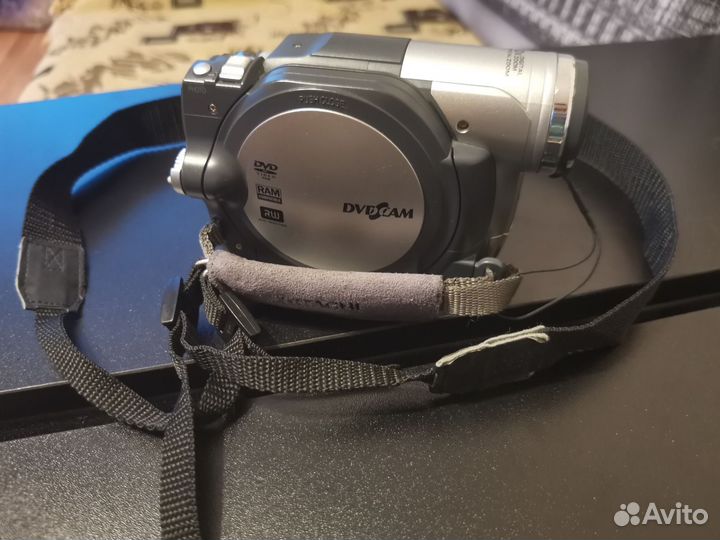 Видеокамера mini dvd Hitachi DZ-GX 3200 A