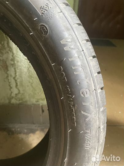 Triangle WinterX TW401 215/50 R17 95V