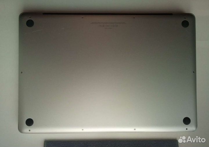 Apple macbook pro 17