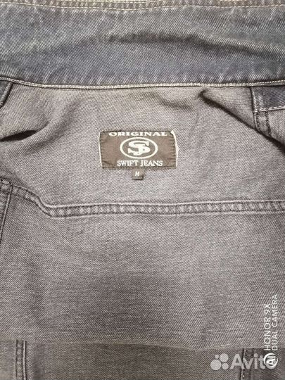 Джинсовая куртка