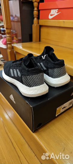 Кроссовки Adidas 41 и 43.5 размер оригинал