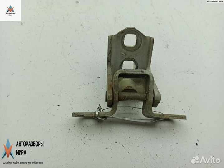 Петля двери Renault Megane 2 2004