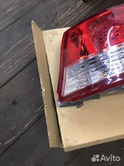 Продам фонарь kia рио