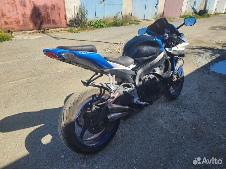 Suzuki Gsx-r750