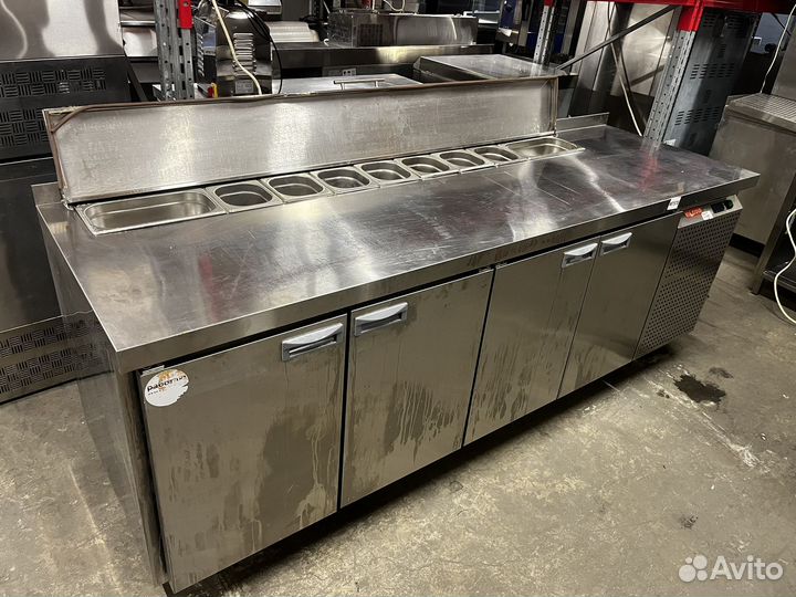 Холодильный пицца стол