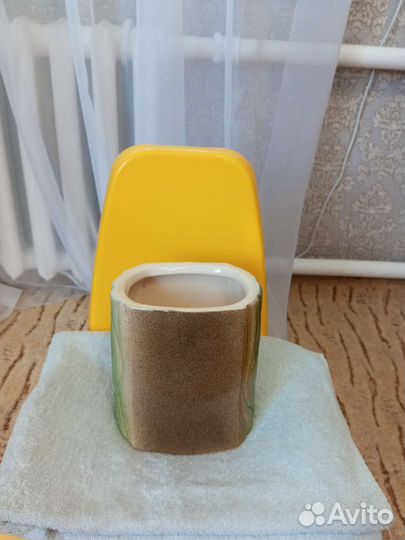 Ваза для цветов керамическая