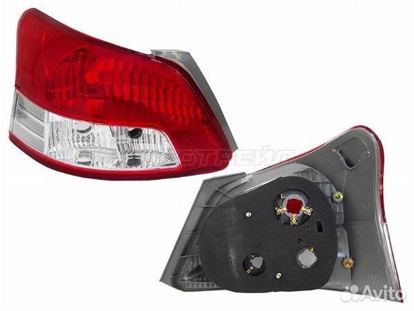 Фонарь задний