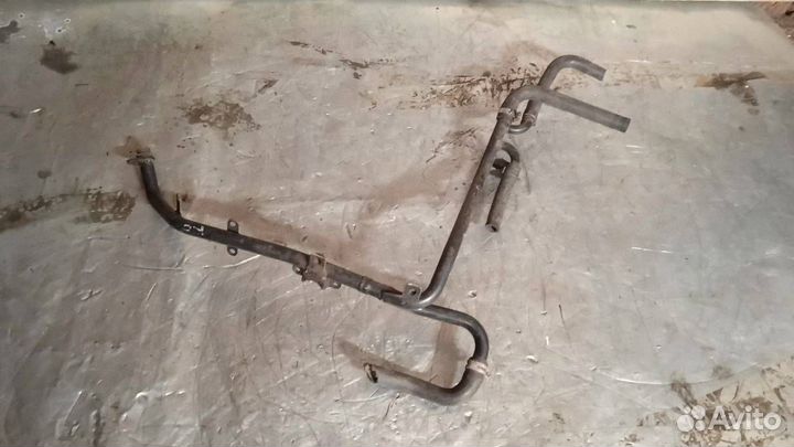 Патрубок охлаждения Land Rover Freelander 1998