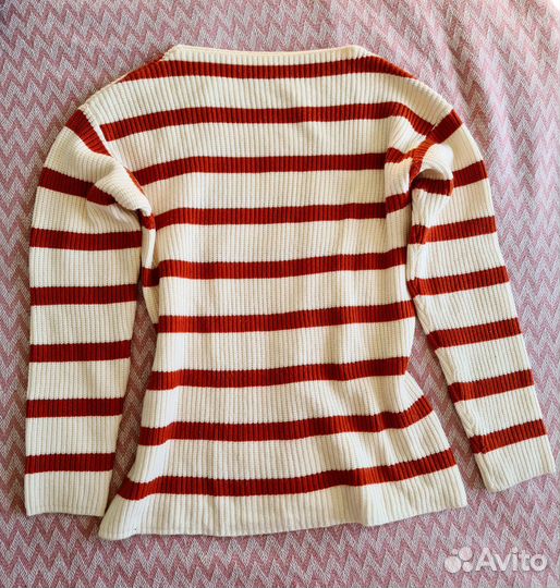 Свитер женский в полоску