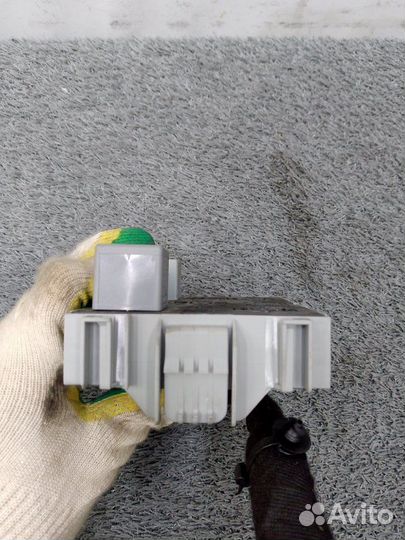 Реле Volkswagen Touareg 7L GP BAC