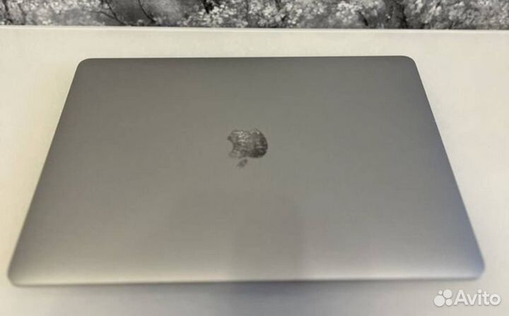 Apple MacBook air 13 2020 m1