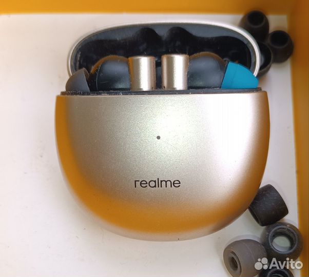 Беспроводные наушники realme buds air 2