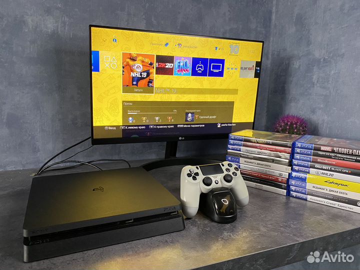 PS 4 Slim с играми
