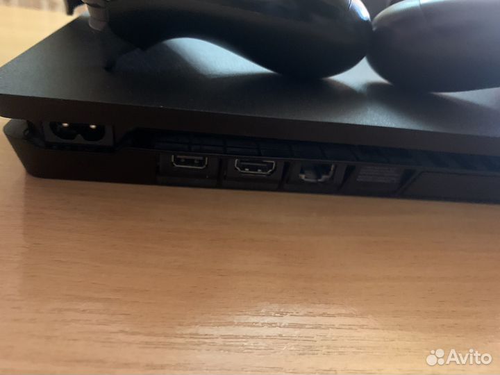 Sony PS4 slim 500gb+3джостика+2игры