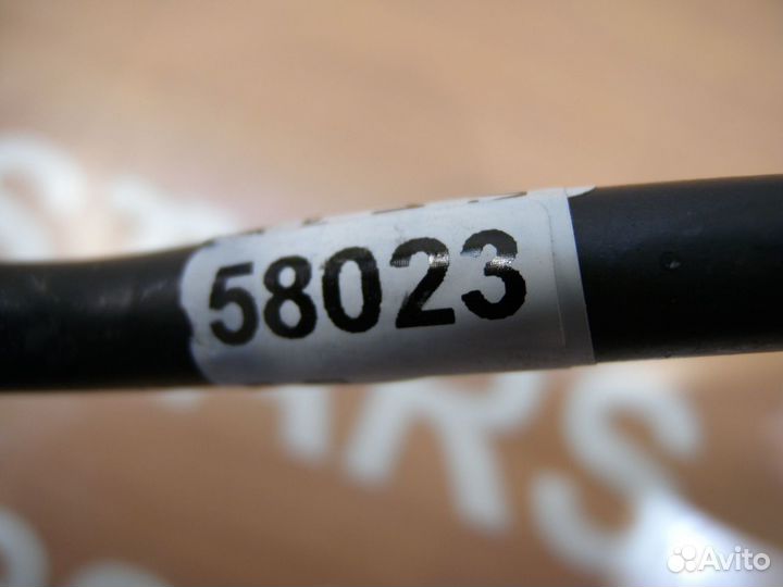 Стойка рамки радиатора Mercedes Х253 Мерседес х 25