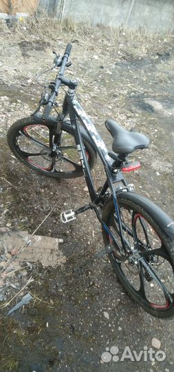 Продам велосипед BMW на литых дисках