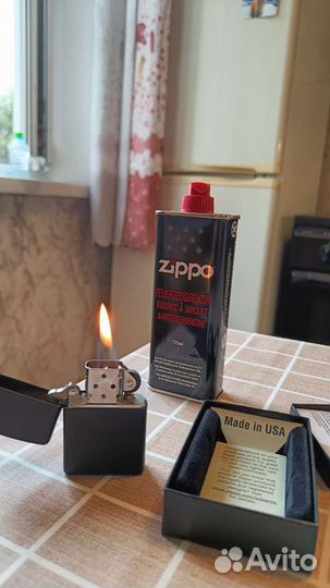 Зажигалка zippo