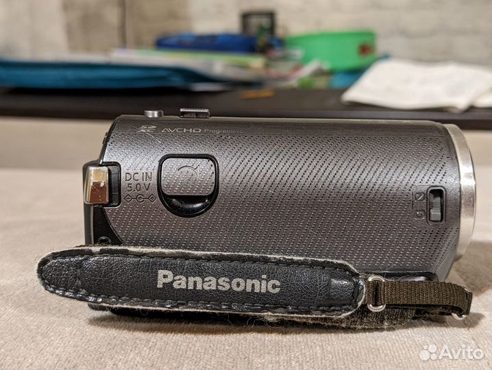 Видеокамера 1080p Panasonic HC-V210