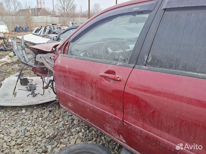 Митцубиси ланцер 9 дверь