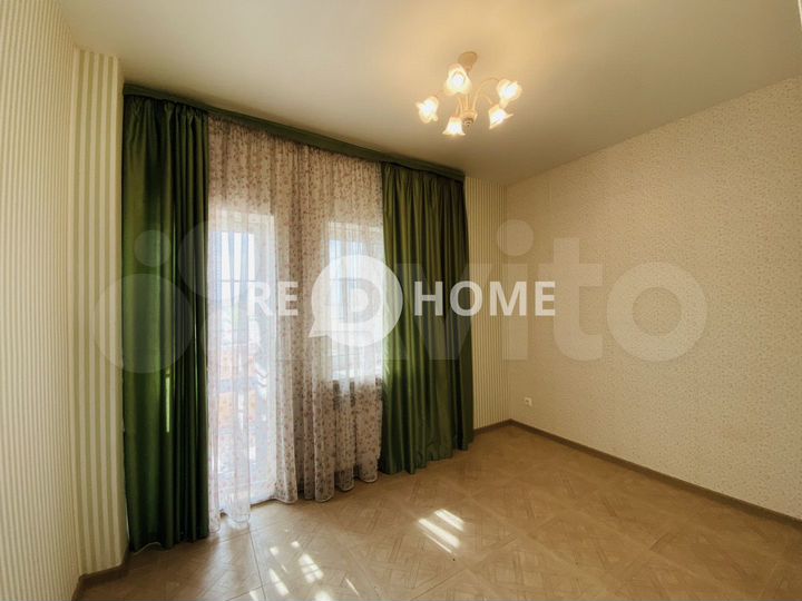 2-к. квартира, 48 м², 3/3 эт.