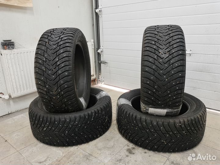 Nokian Tyres Hakkapeliitta 8 SUV 265/50 R19