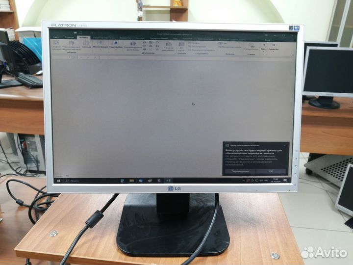 Монитор для компьютера б/у