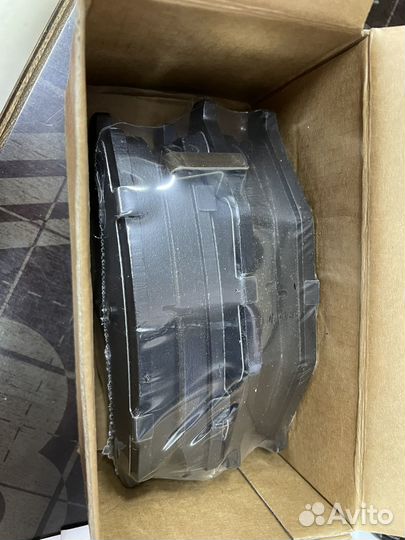 Тормозные колодки передние Geely Coolrey