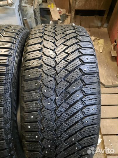 Gislaved Nord Frost 200 225/50 R17