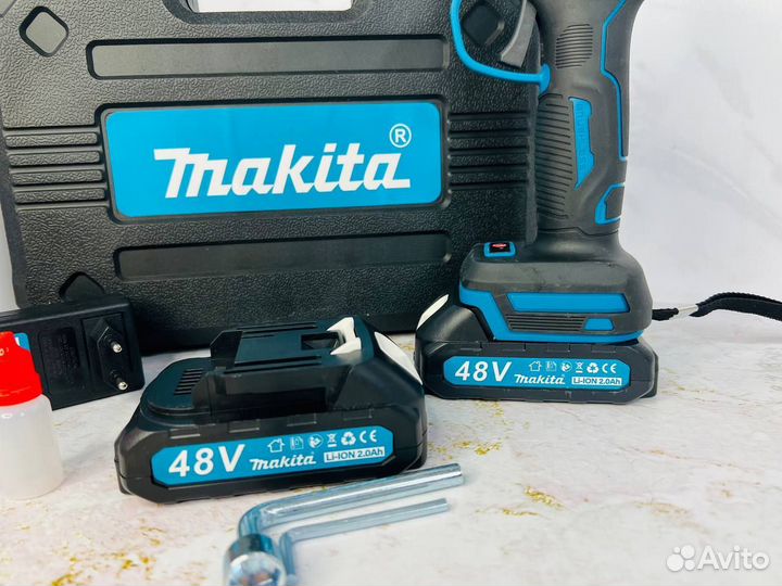 Секатор makita