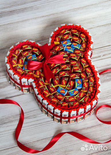 Киндер торт Микки-Маус. Киндер-букет