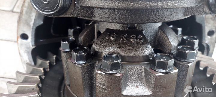 Hyundai 78 редуктор