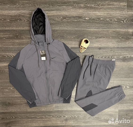 Спортивный костюм nike