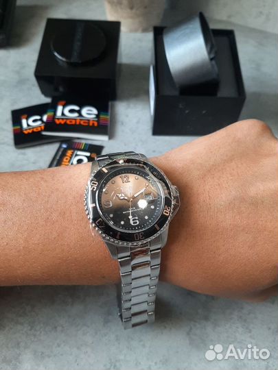 Оригинальные часы ICE-watch