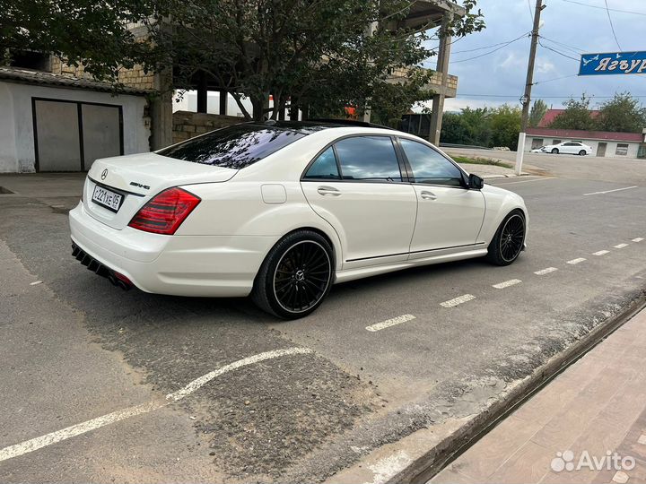 Свабеный прокат 221 mercedes