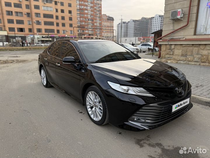 Toyota Camry 2.5 AT, 2020, 130 000 км