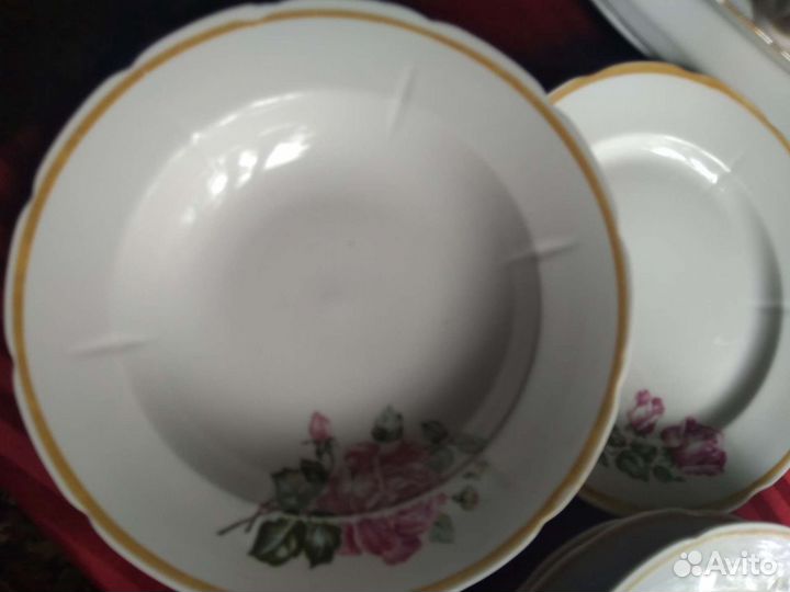 Дружковский фарфоровый завод.Посуда