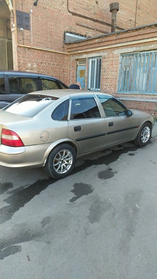 Opel Vectra: фото владельца