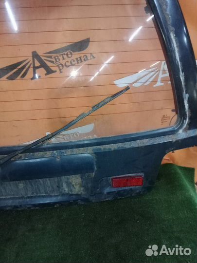 Крышка багажника Иж 21261-030 2004