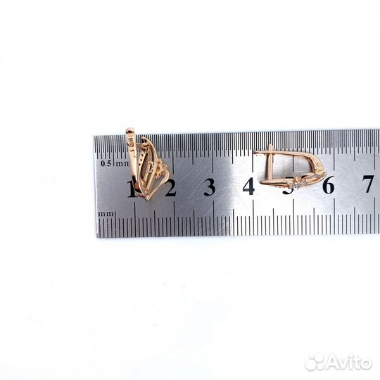 Золотые серьги с камнями 585пр. вес: 2,70гр