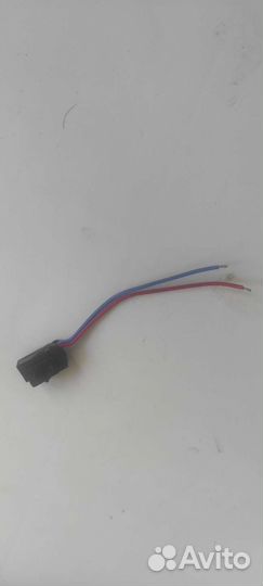 Микропереключатель концевик двери Audi A6 C5